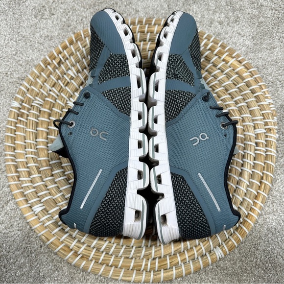 SOLD | On Cloud 2.0 Women’s Low Top Running Shoes in Tide Magnet Size 8.5 - Picture 6 of 16
